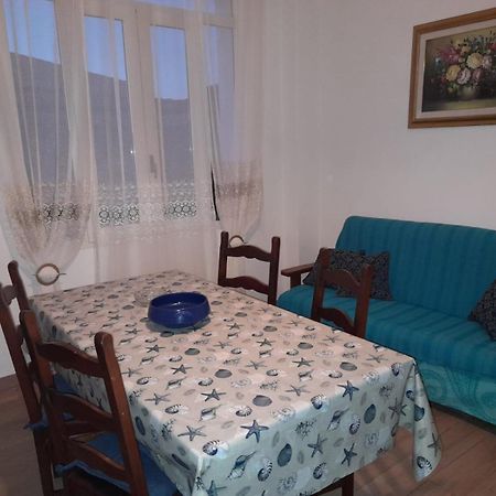 הוילה ואלדוריה Multi Vacanza La Ciaccia מראה חיצוני תמונה